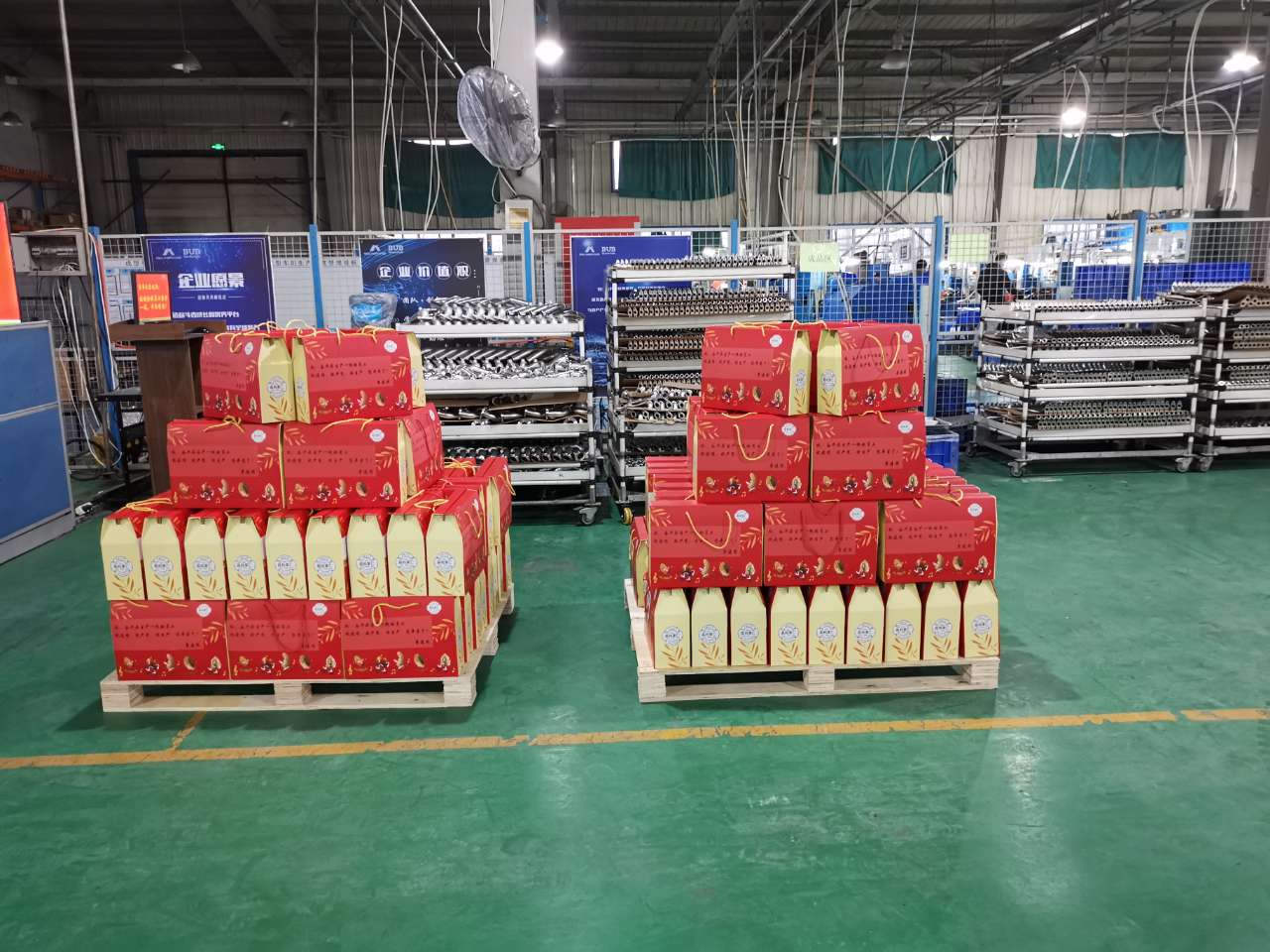 �᳹����������ȫ��ȷ������������һ��Ա��